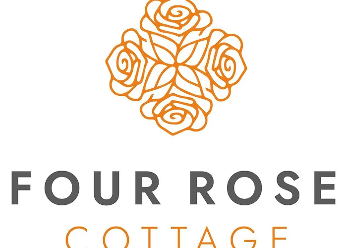 Holiday home Four Rose York